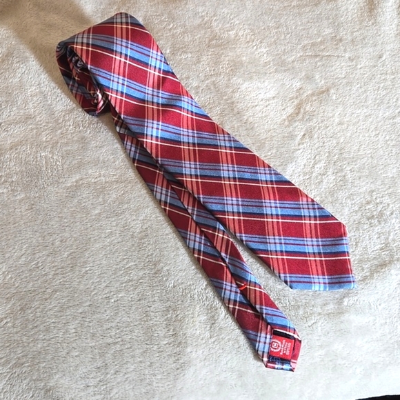 #265 Chaps Red & Blue Necktie Tie Silk - Picture 1 of 5
